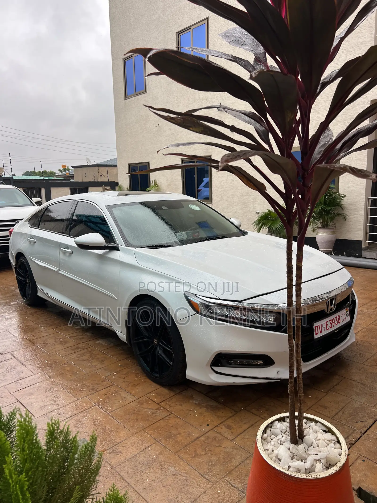 Honda Accord Touring 2.0T 2018 White
