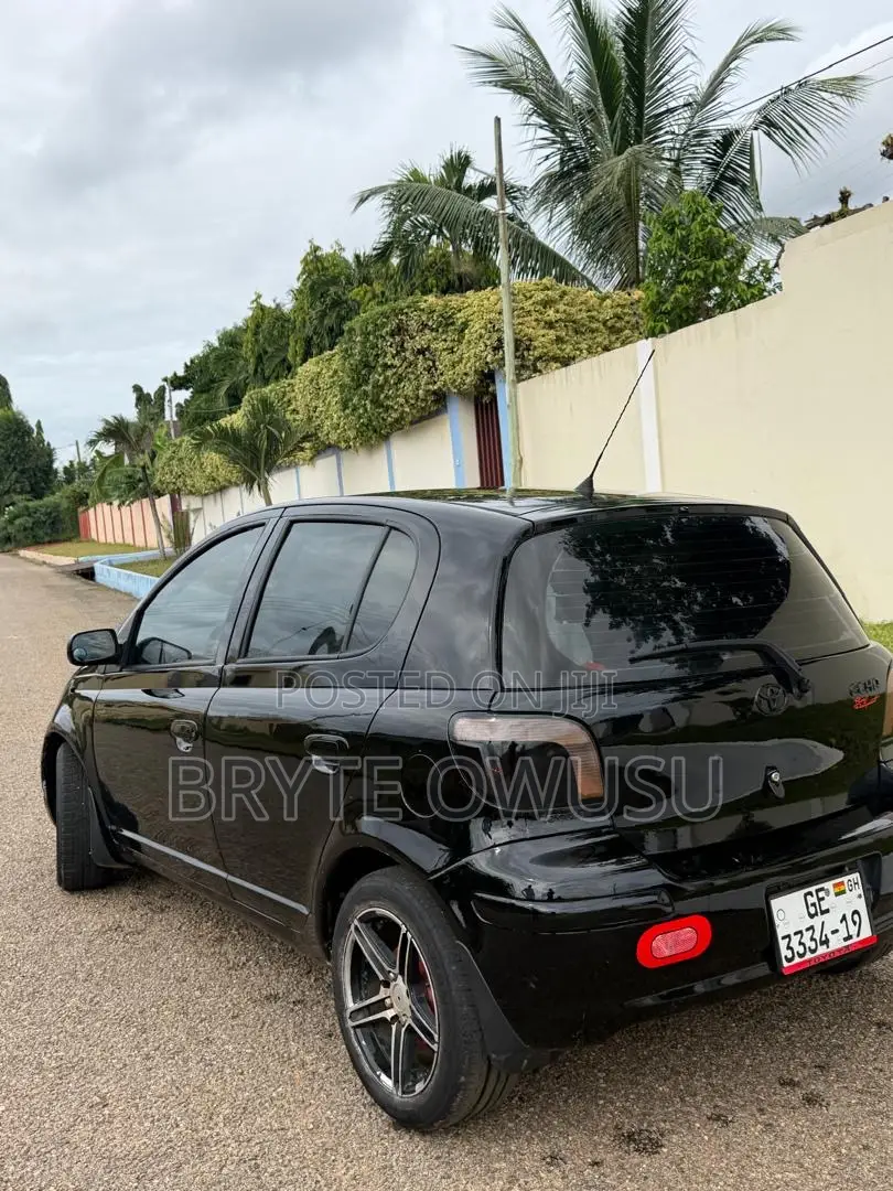 Toyota Echo Sedan 2005 Black