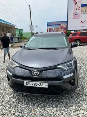 Toyota RAV4 XLE 4dr SUV AWD (2.5L 4cyl 6A) 2015 Black