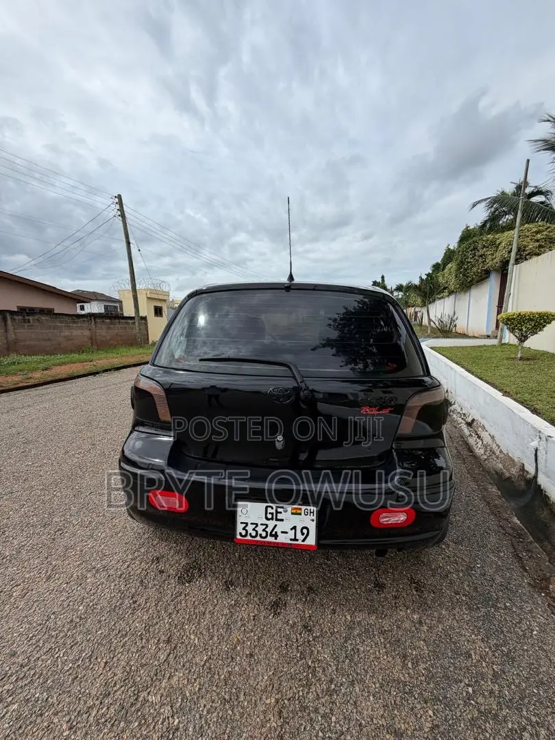 Toyota Echo Sedan 2005 Black