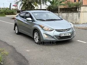 Hyundai Elantra SE Sedan FWD (1.8L 4cyl 6M) 2016