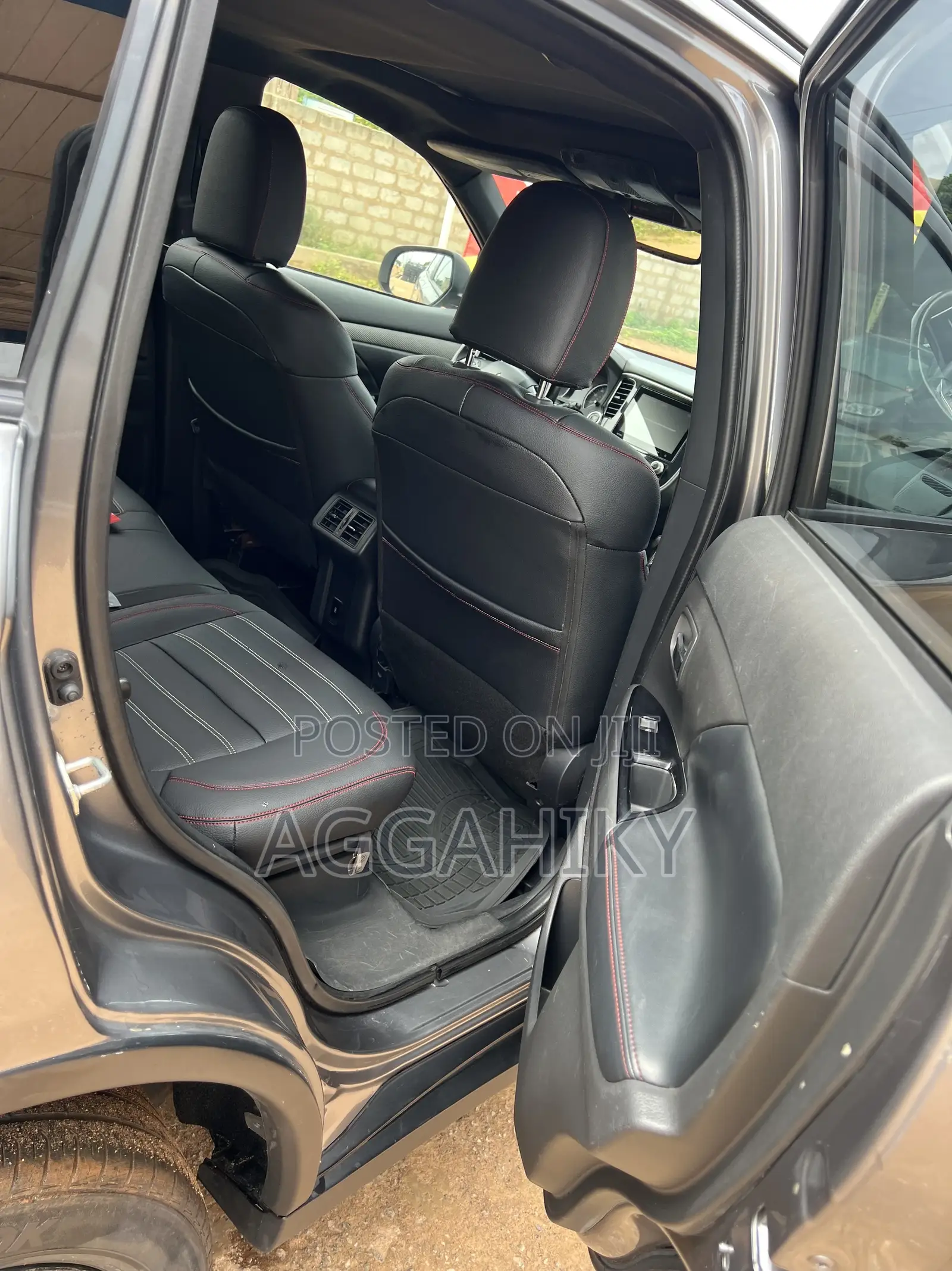 Mitsubishi Outlander SE AWC 2019 Gray