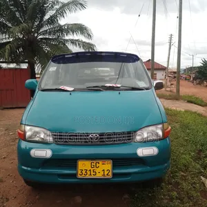 Toyota HiAce 1997 Green
