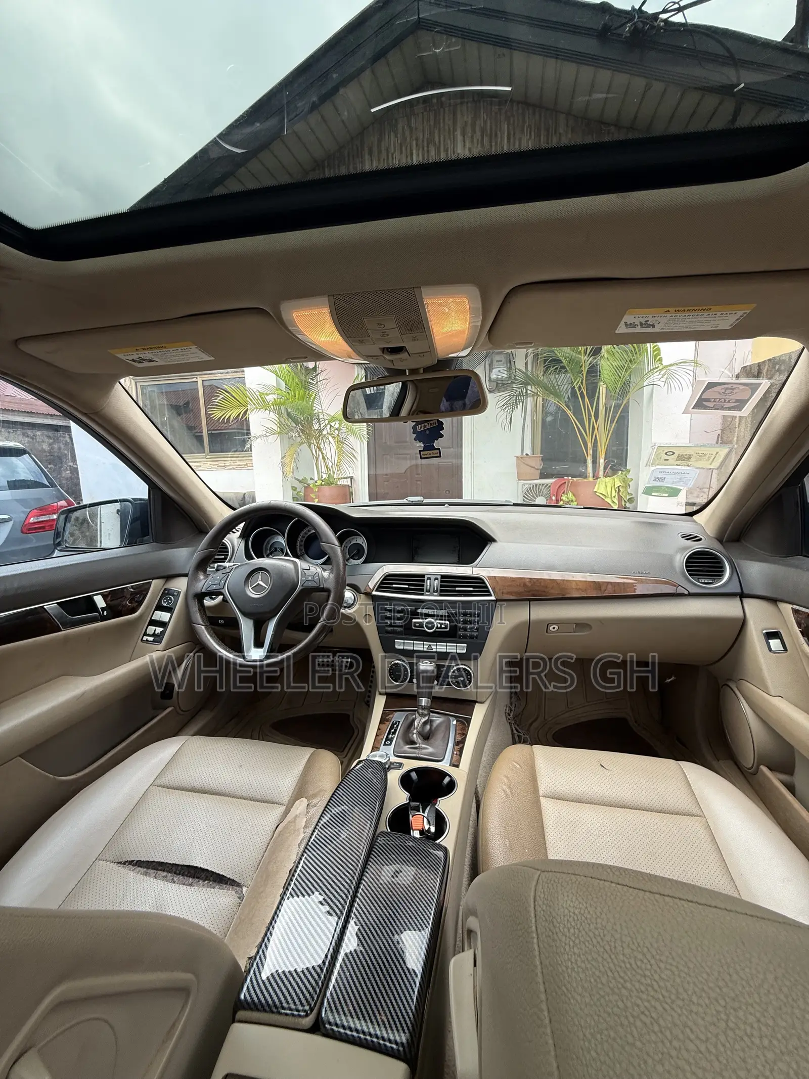 Mercedes-Benz C250 2014 Black