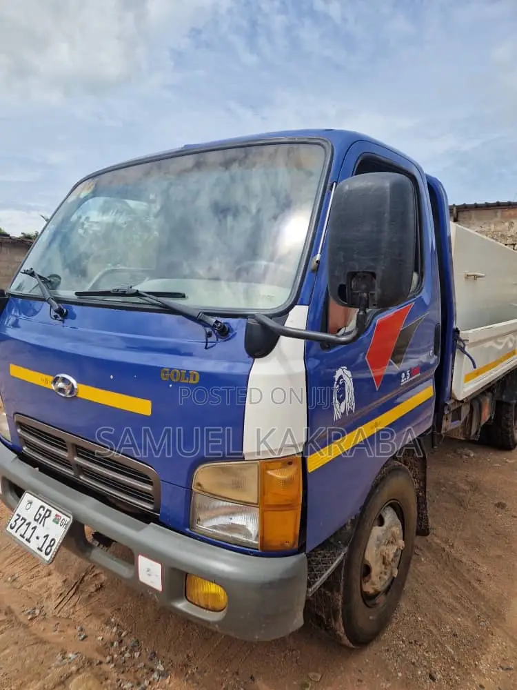 Strong Hyundai Mighty2