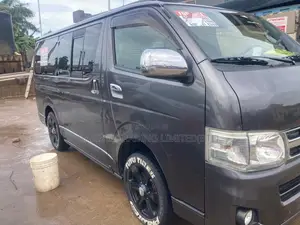 Toyota HiAce 2014 Gray