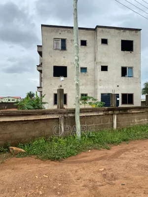 3bdrm Apartment in Geokat Ventures, Accra Metropolitan for sale