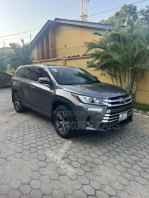 Toyota Highlander 2018 Gray