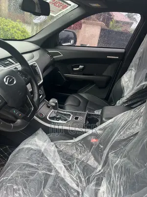 Rover Land 2017 White