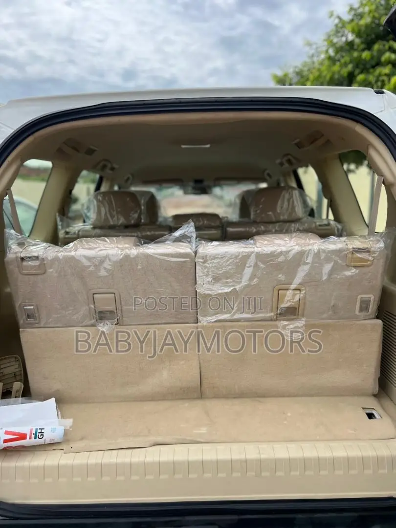 Toyota Land Cruiser Prado 2.7 2017 White