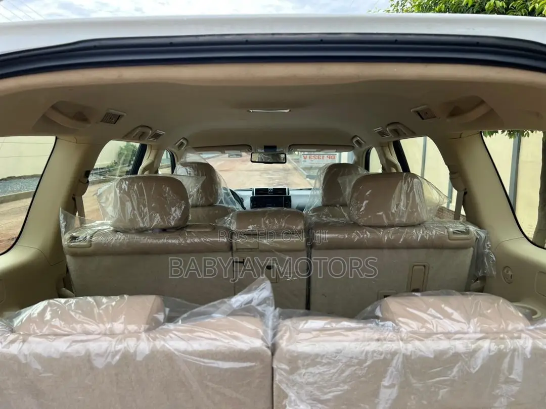 Toyota Land Cruiser Prado 2.7 2017 White