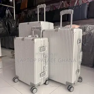 Luxury Lightweight Anti Crack Suitcase Set