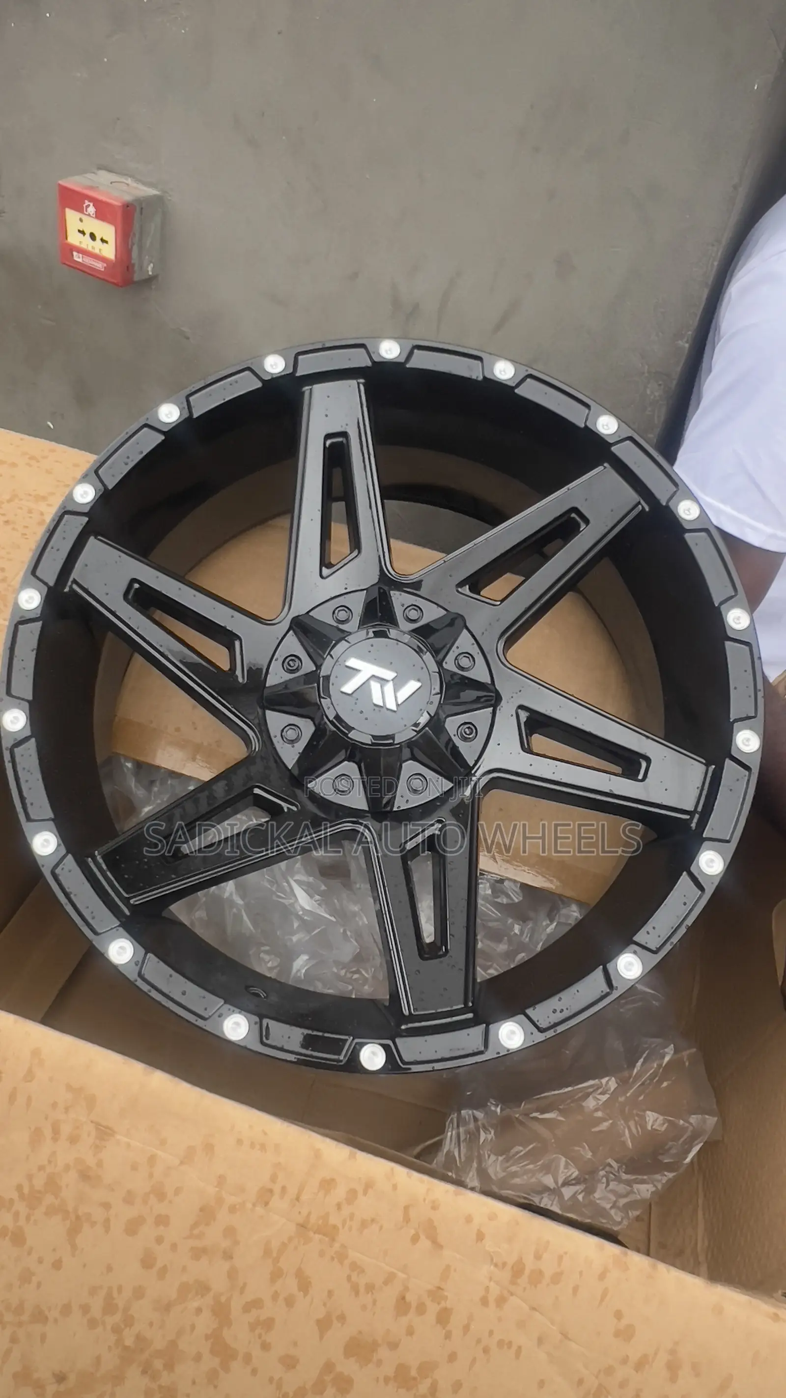 Ford F-150 Off Road Alloy Rim