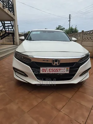 Honda Accord 2018 White