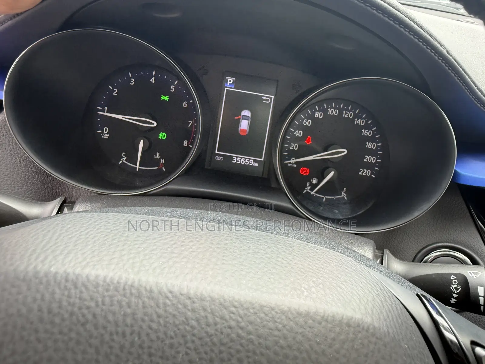 Toyota C-HR XLE 2021 White