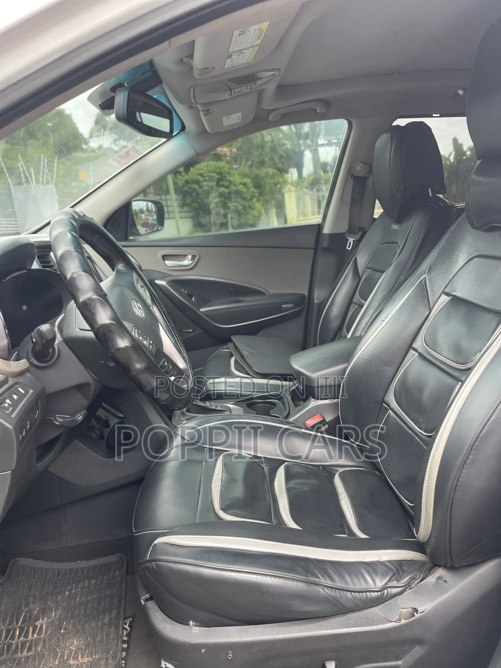 Hyundai Santa Fe 2016 White