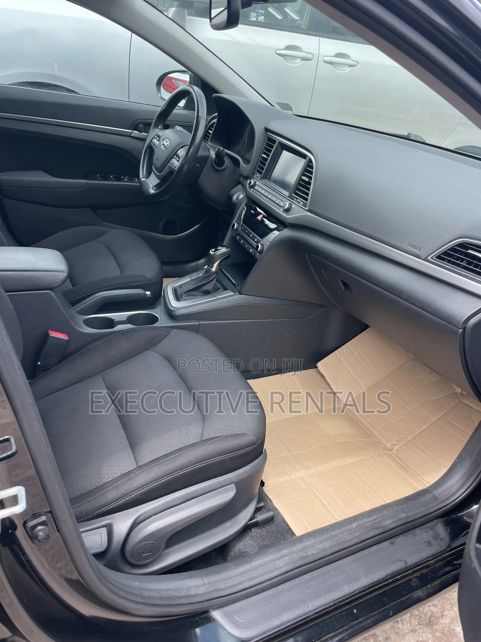 Hyundai Elantra 2017 Black