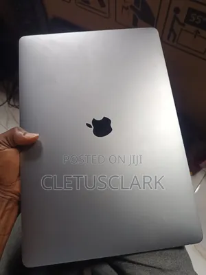 Laptop Apple MacBook 2017 16GB Intel Core i7 SSD 2T