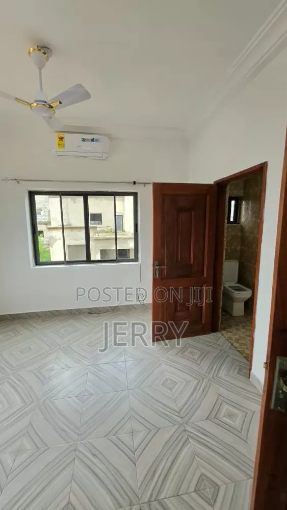 2bdrm Apartment in Sakumono for rent