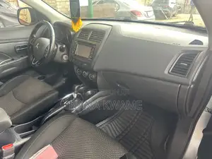 Mitsubishi RVR 2016 Silver