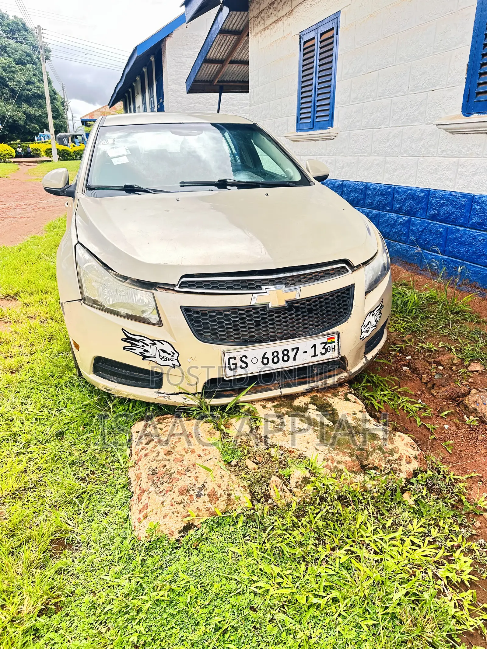 Chevrolet Cruze 1LT 2011 Gold