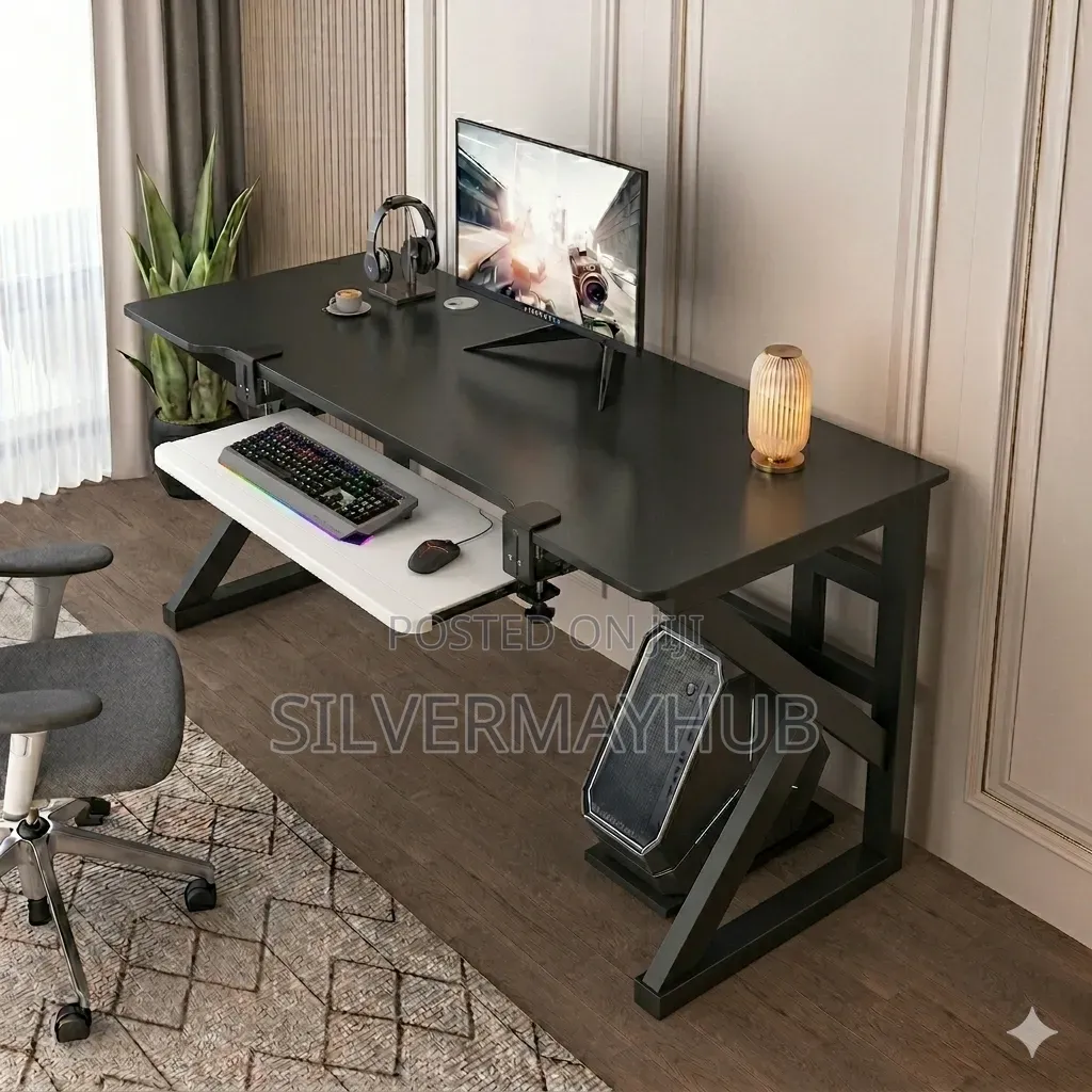 Game Desk /Office Study Des With Universal Keyboard Tray