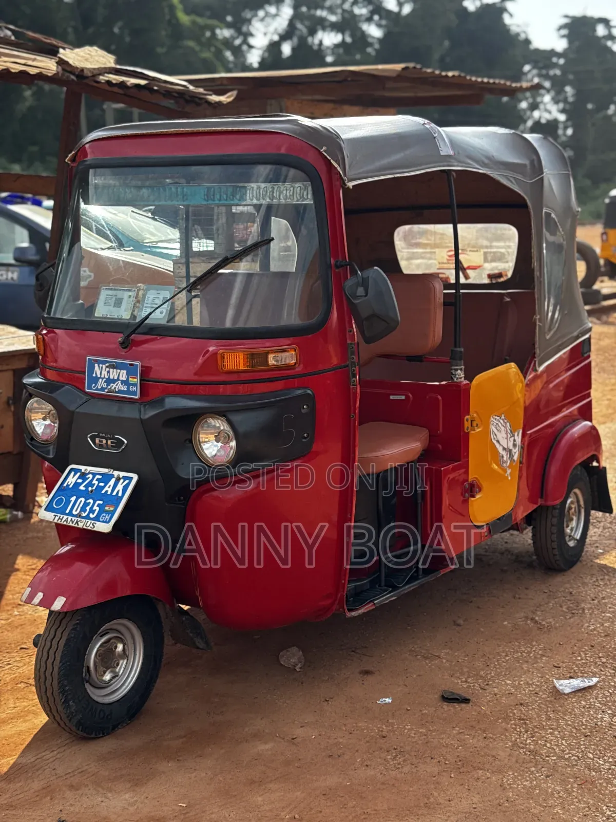 Bajaj RE 2025 Red