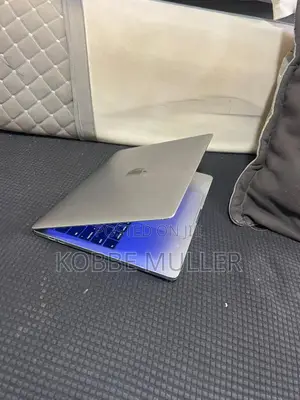 Laptop Apple MacBook Pro 2019 8GB Intel Core i5 SSD 256GB