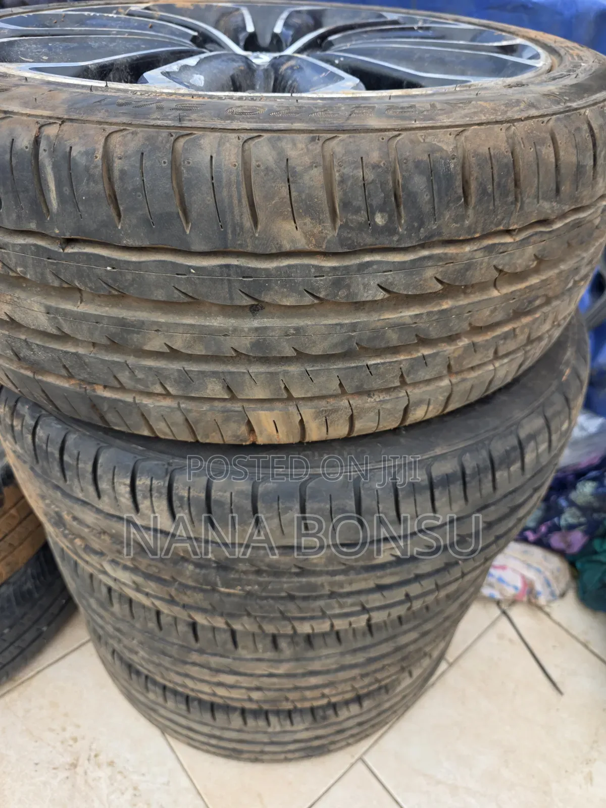 2016 Toyota Corolla Tyres 215/45z R17