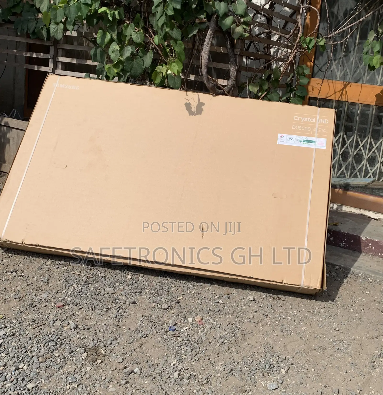 Exclusive Sleek Samsung 85du8000 85-Inch Crystal Uhd Smart Led Tv