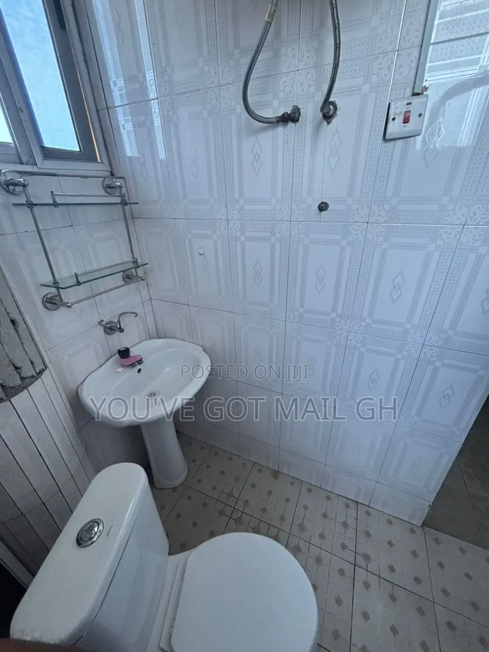 1bdrm Apartment in S Apartments, Dzorwulu for rent