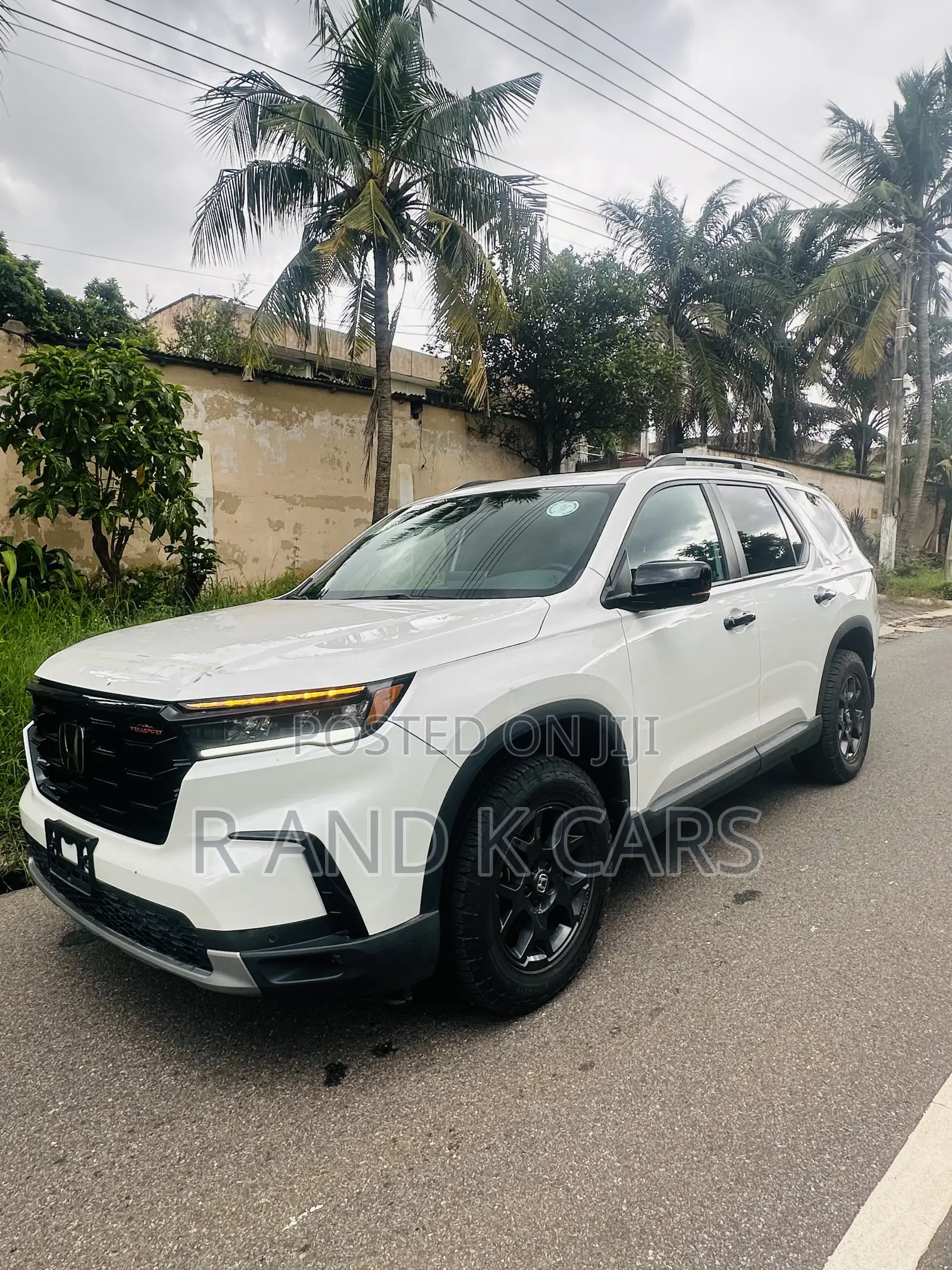 Honda Pilot Black Edition AWD 2025 White