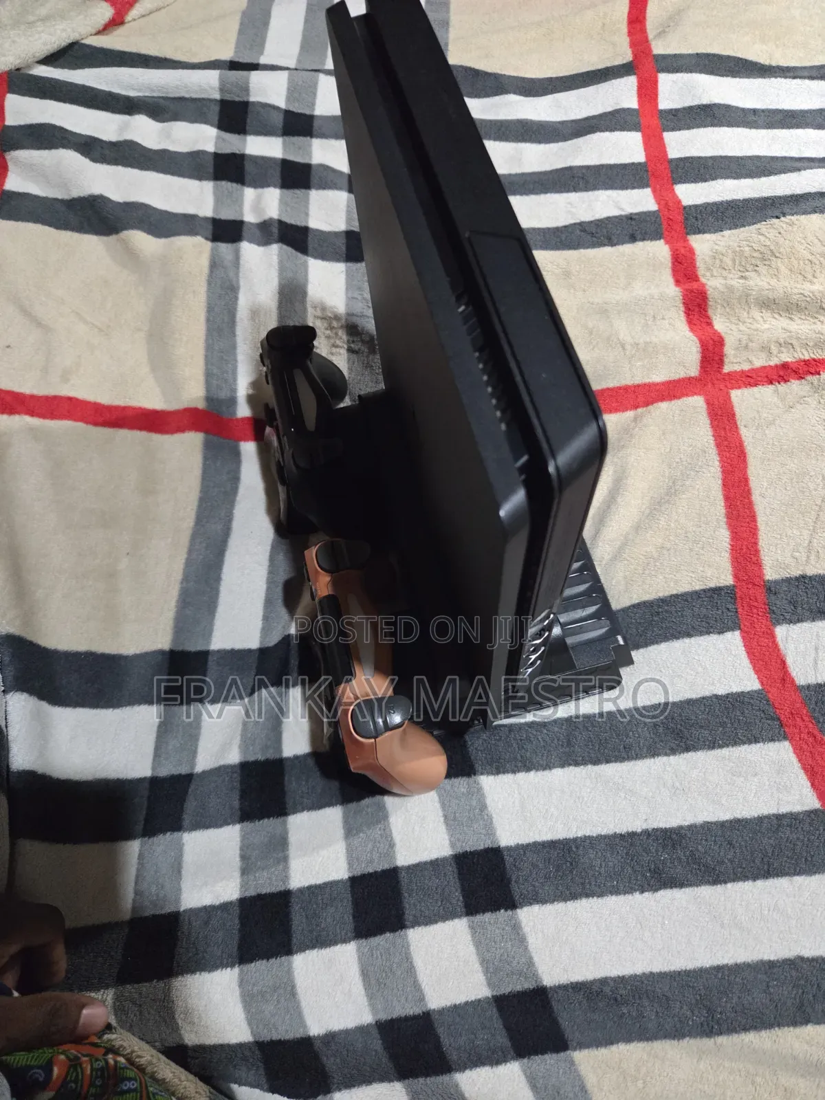 Ps4 Slim, Cooling Fan That Charges the Controller With, Fc26, Gta5 Etc