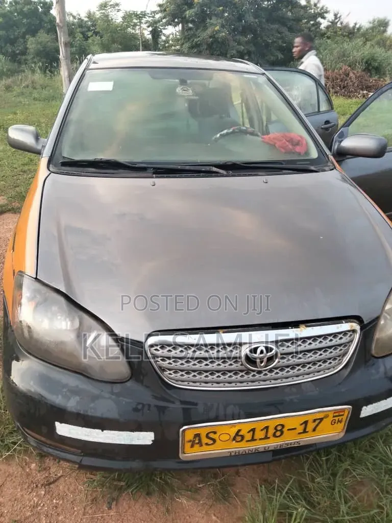 Toyota Corolla L 4-Speed Automatic 2013 Silver