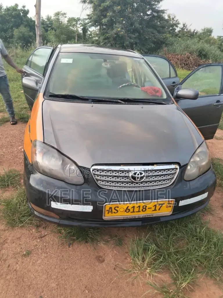 Toyota Corolla L 4-Speed Automatic 2013 Silver