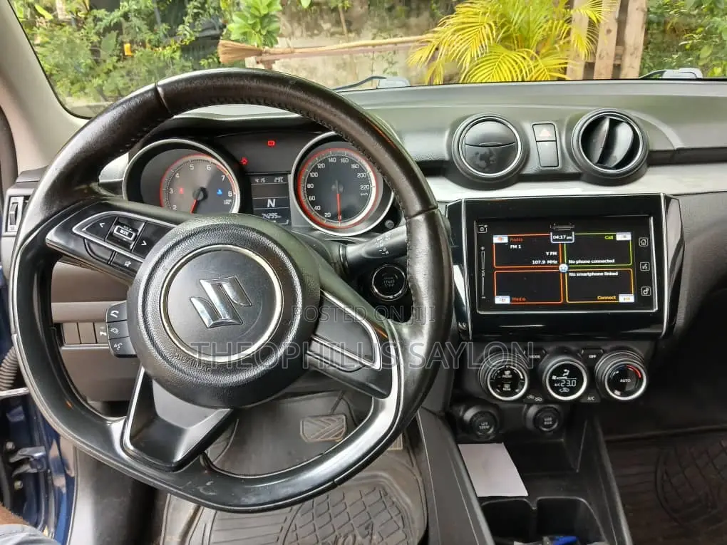 Suzuki Swift 2020 Blue