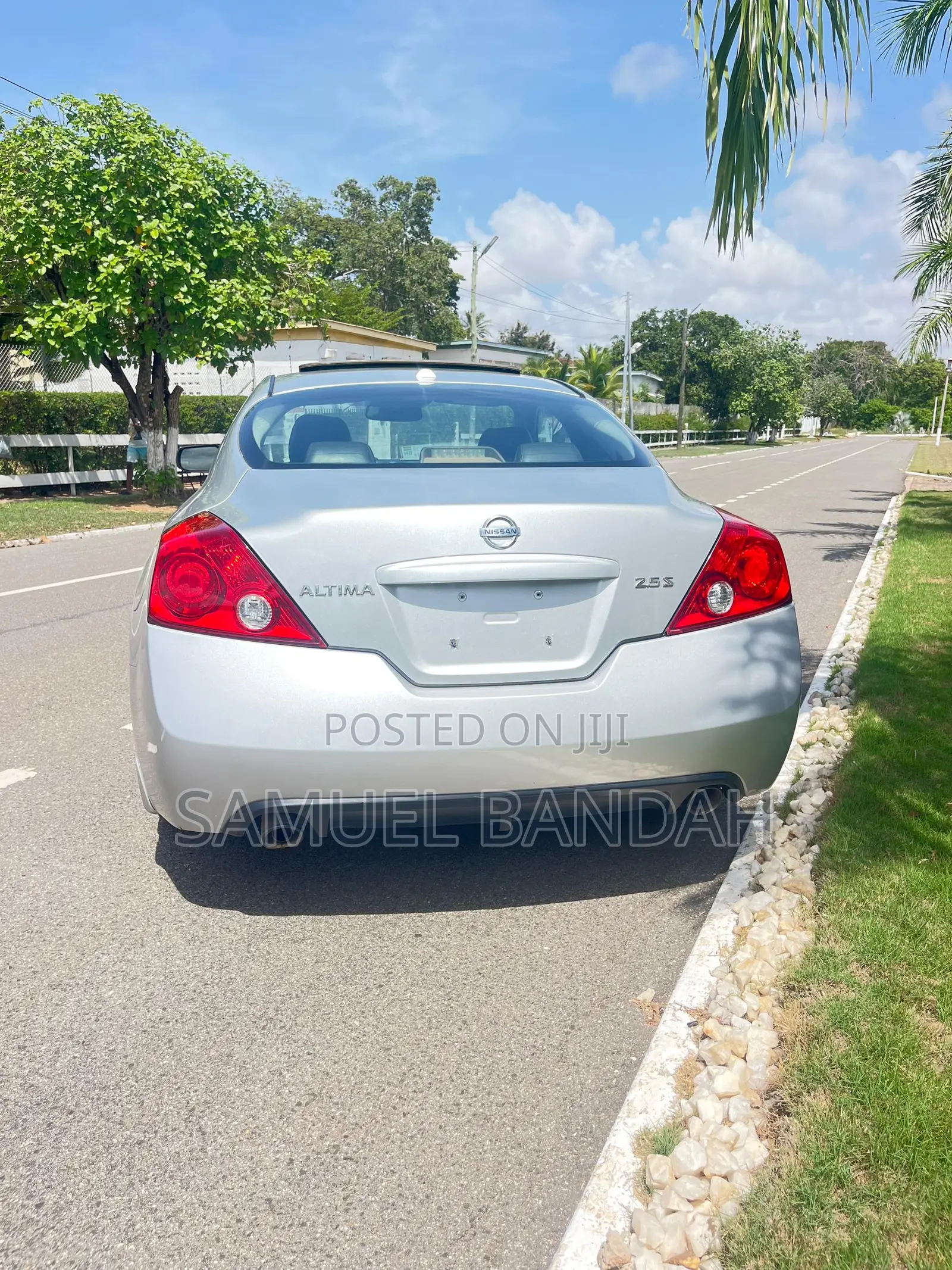 Nissan Altima 2.5 S Coupe CVT 2010 Gray
