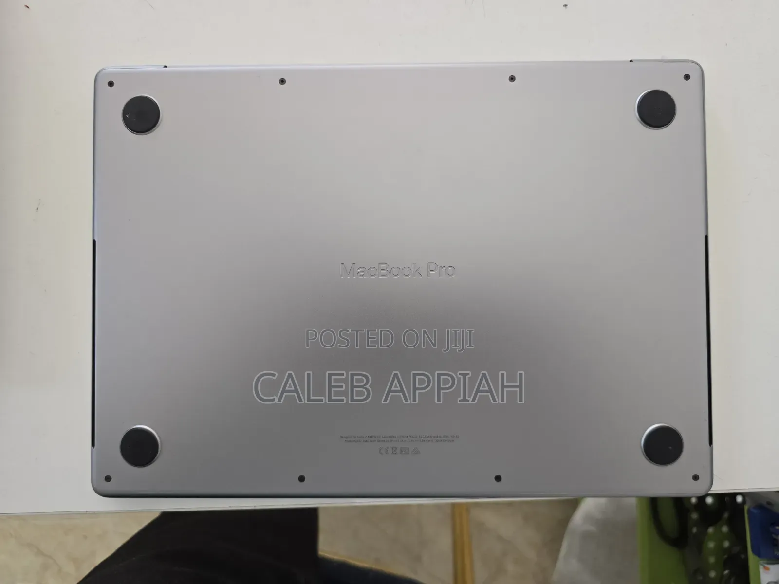 Laptop Apple MacBook Pro 2021 M1 16GB Apple M1 Pro SSD 512GB