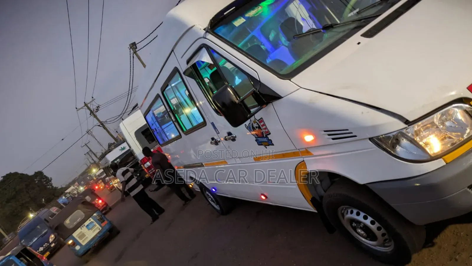Mercedes-Benz Sprinter 2000 White