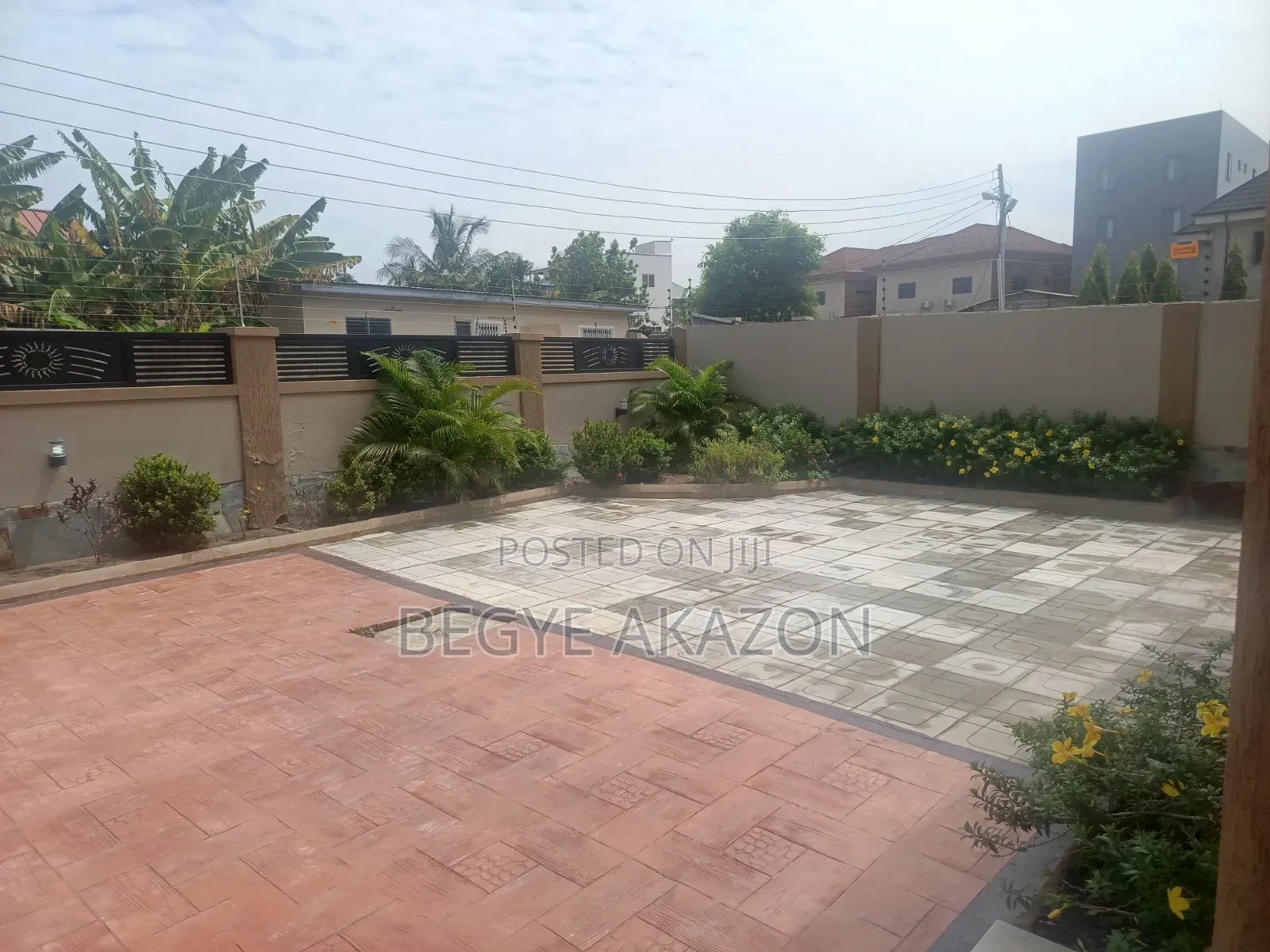 Furnished 8bdrm House in Begye, Tseaddo for rent