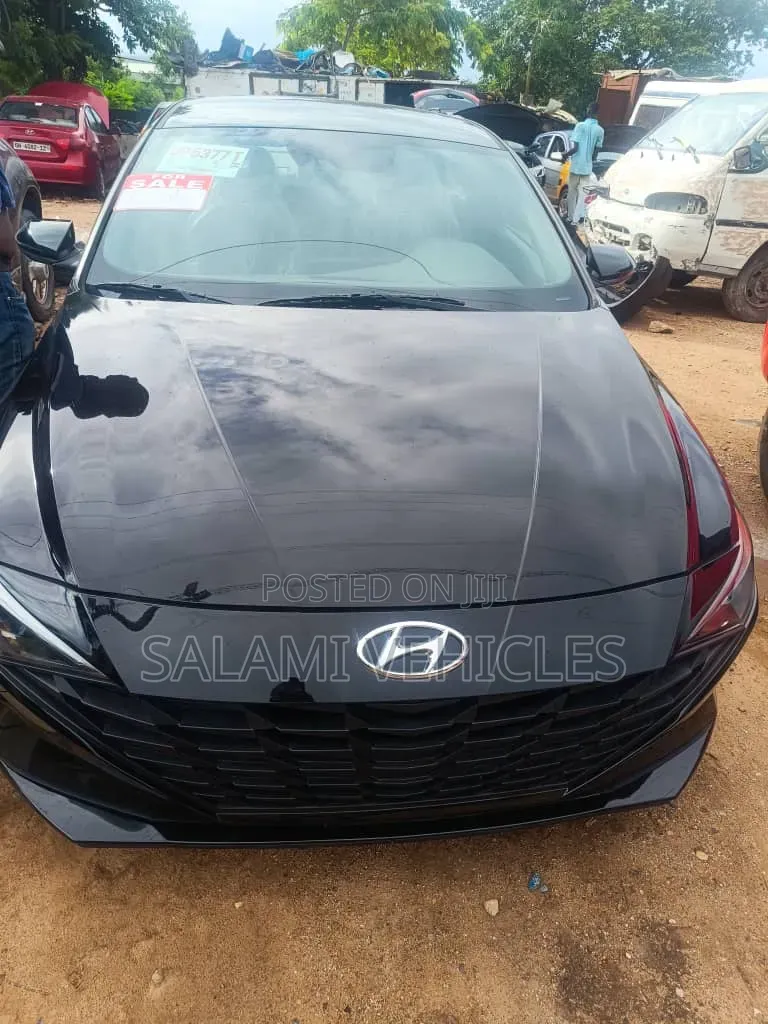 Hyundai Elantra 2021 Black