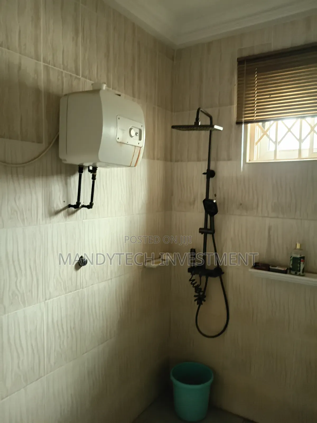 4bdrm Duplex in Community 25 for sale