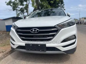 Hyundai Tucson Limited FWD 2018 White