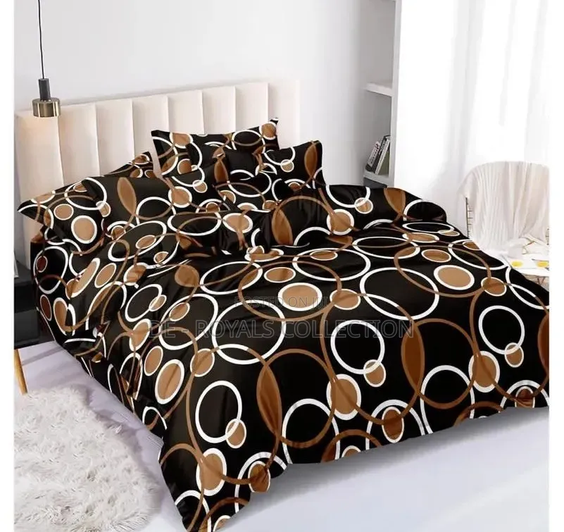 2 Different Sheet With 4 Pillowcase