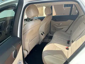 Mercedes-Benz GLC-Class 2021 White