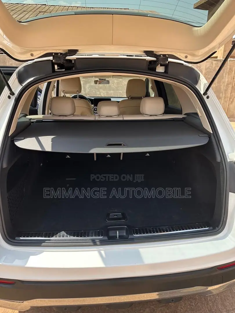 Mercedes-Benz GLC-Class 2021 White