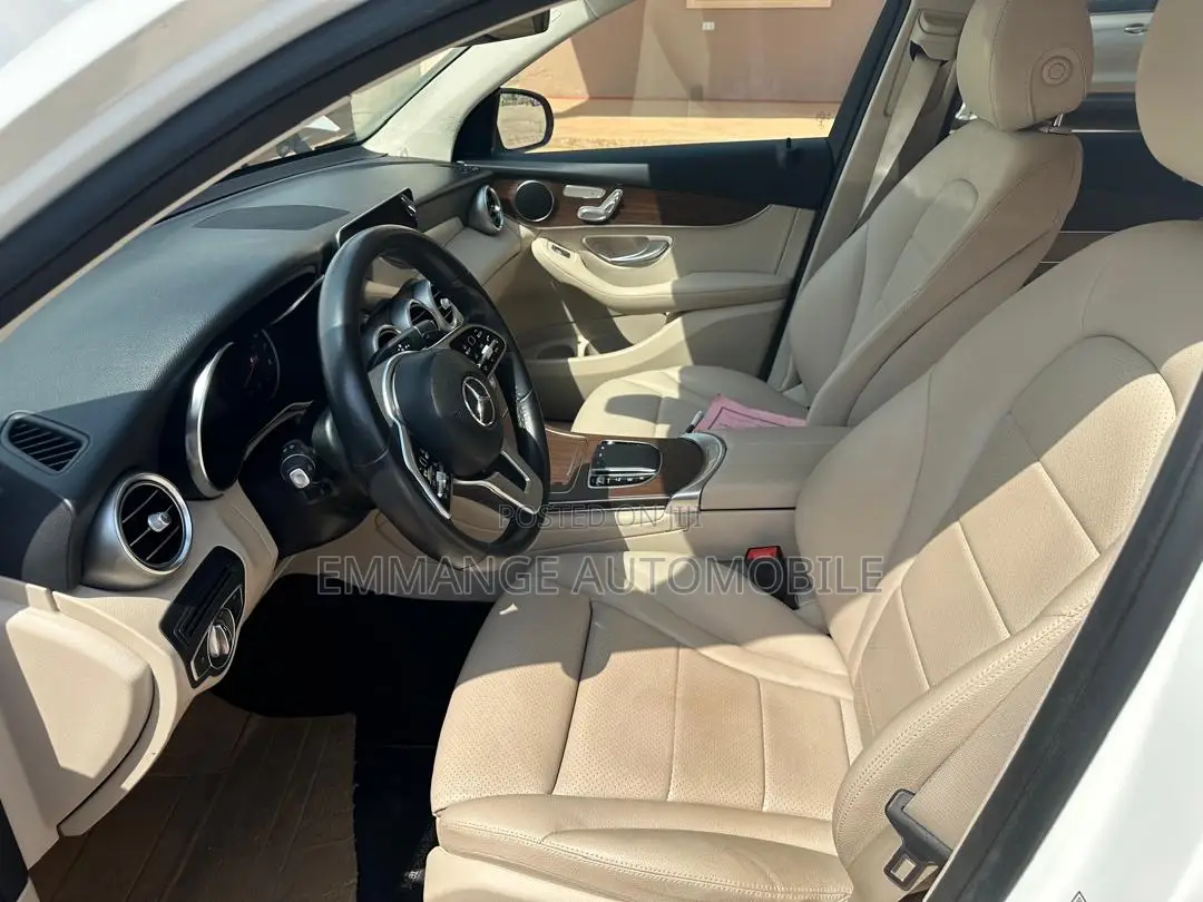 Mercedes-Benz GLC-Class 2021 White