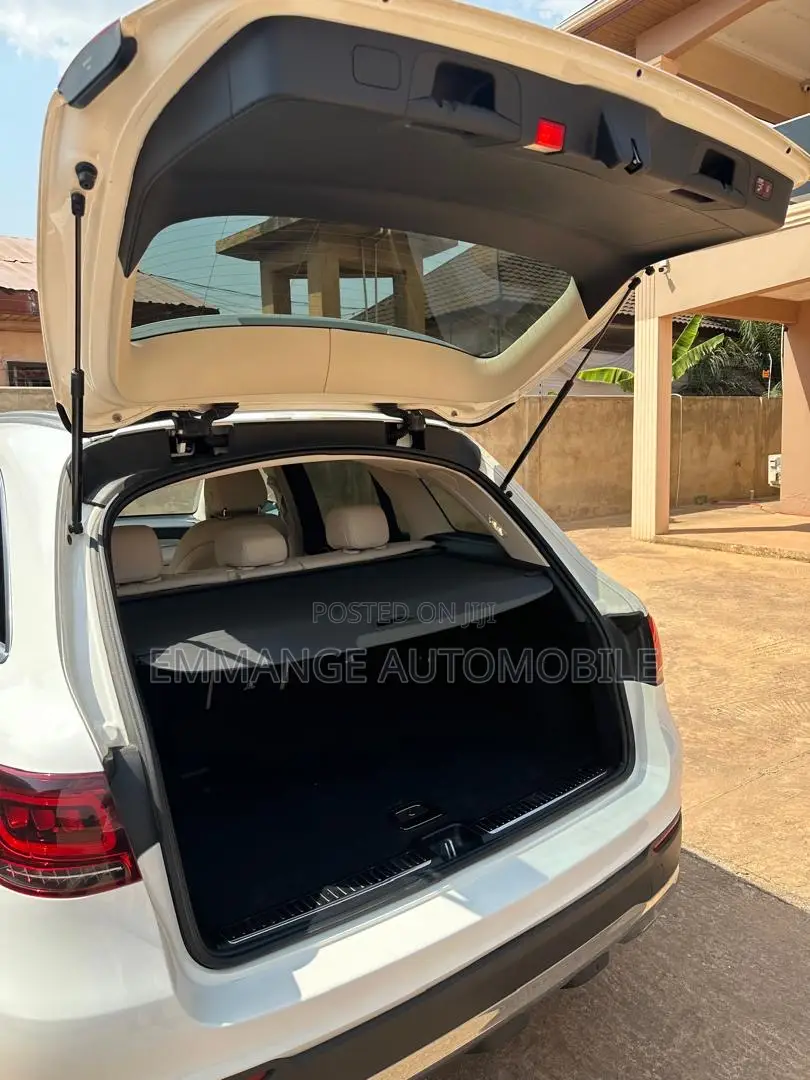Mercedes-Benz GLC-Class 2021 White