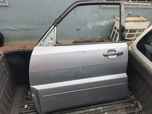 Mitsubishi Pajero Door 2008,2009,2010,2011,2012,2013,2014,2015,2016,