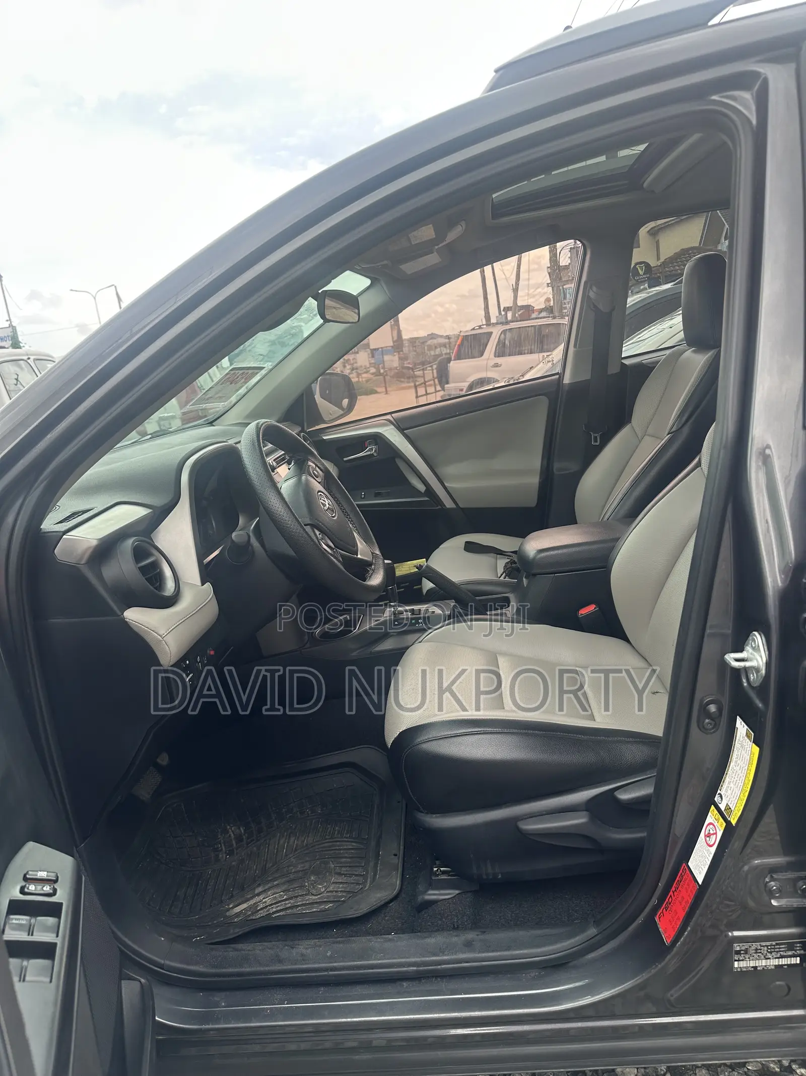 Toyota RAV4 2018 Gray